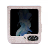 Guess Samsung Galaxy Z Flip 5 Skal 4G Metal Triangle Strass Rosa