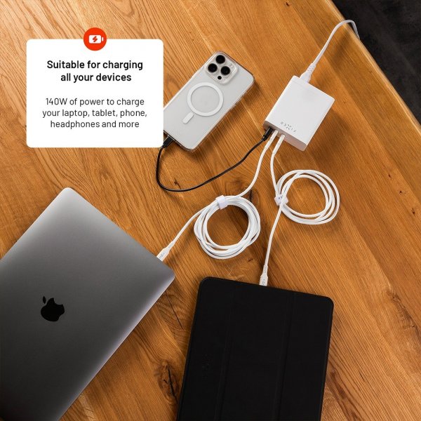 Fast Skrivebordsoplader GaN140 Charging Dock 2xUSB-C & 1xUSB-A