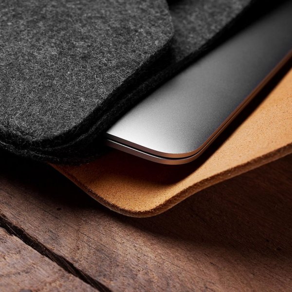 Mujjo MacBook Sleeve 12" Brun Sort