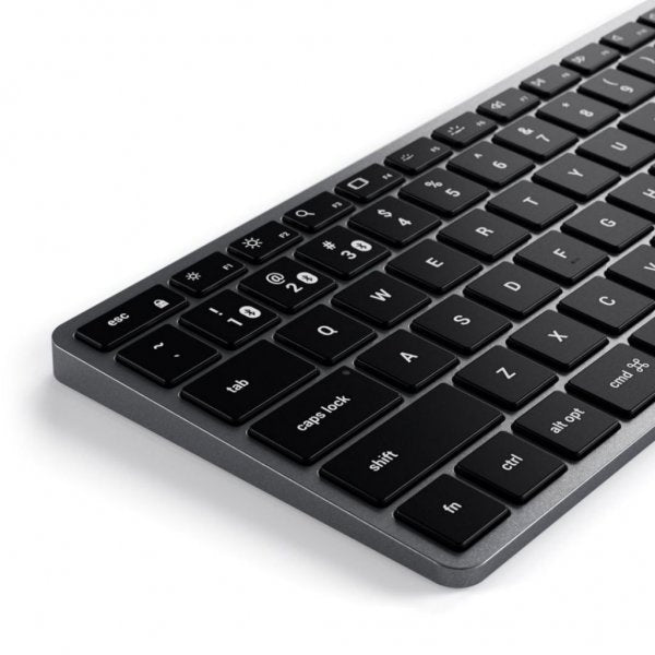 Satechi X1 Trådløst tastatur til op til 3 enheder Nordisk Layout
