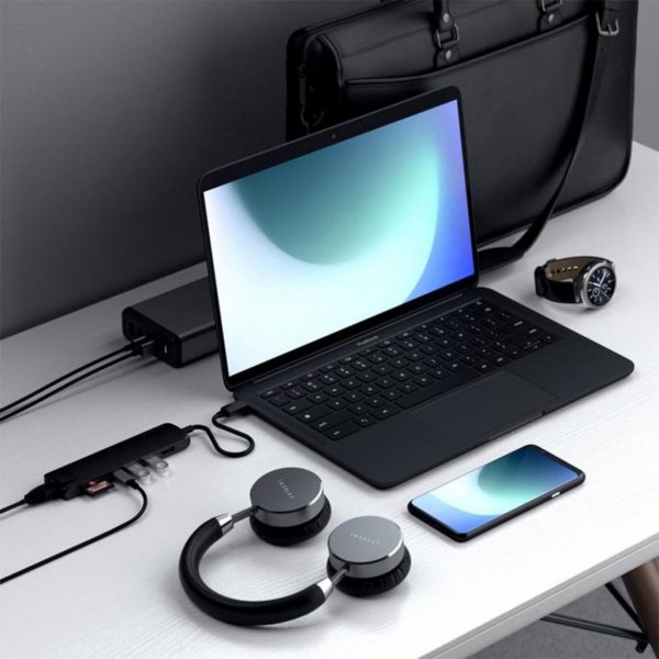 Satechi Slim USB-C MultiPort med Ethernet Sølv